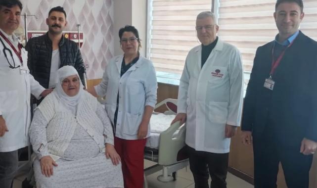 Mardin’de kalbi duran 250 kiloluk hasta kalp masajıyla yaşama tutundu