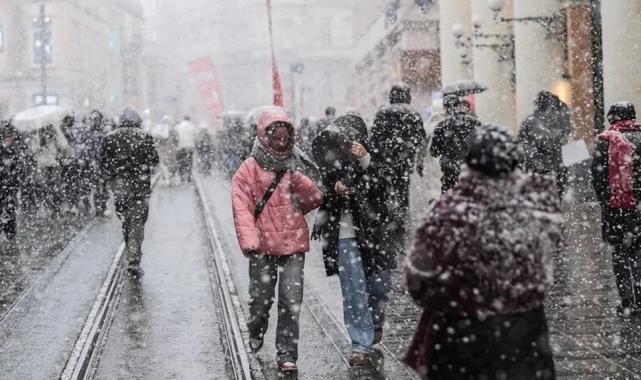 Pazartesi tatil bitiyor