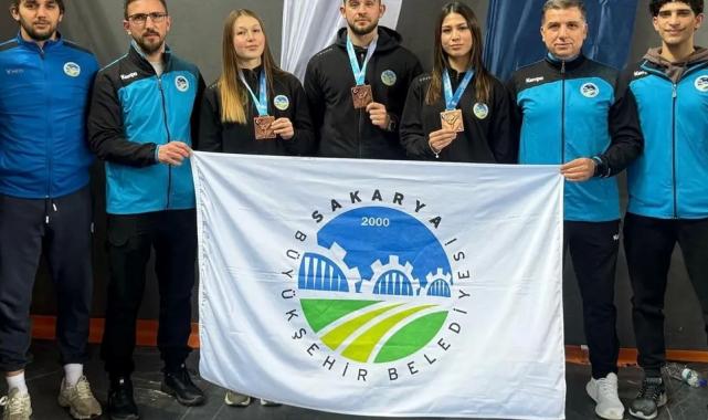 Sakaryalı karateciler Milli Takım biletini aldı