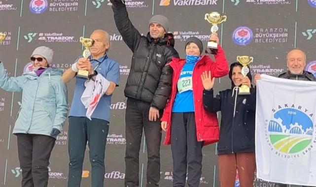 Sakaryalı sporcular Trabzon’dan dereceyle döndü