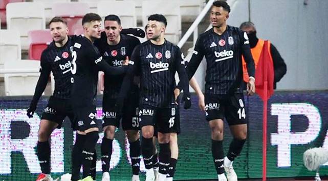 Net Global Sivasspor 0-2 Beşiktaş (Maç Sonucu) Sivas’ta kazanan Kartal!
