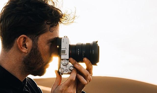 Sony Geniş Diyafram Açıklığına Sahip Etkileyici Prime Lensi Ultra Geniş FE 16mm F1.8 G’yi Piyasaya Sürüyor