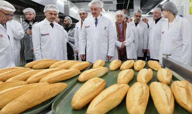Türkiye’nin en büyük afet mutfağı hizmete alındı: Günde 22 bin ekmek üretebiliyor