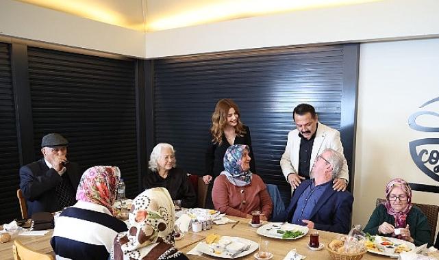 Alzheimer hastaları EKDAĞ tesislerinde sosyalleşti