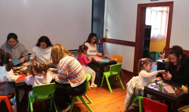 Anneler ve çocuklar İzmit’te Oyuncak Müzesi’nde buluştu