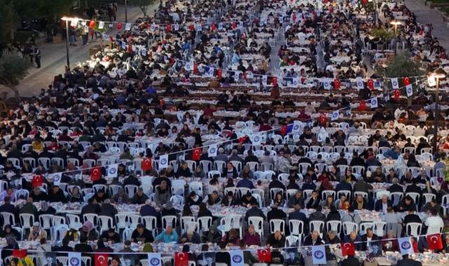 Antalya Demre’de birlik ve beraberliğin sofrası kuruldu!
