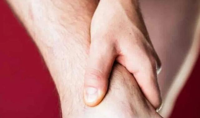 Ayak ve ayak bileği ağrılarına dikkat!