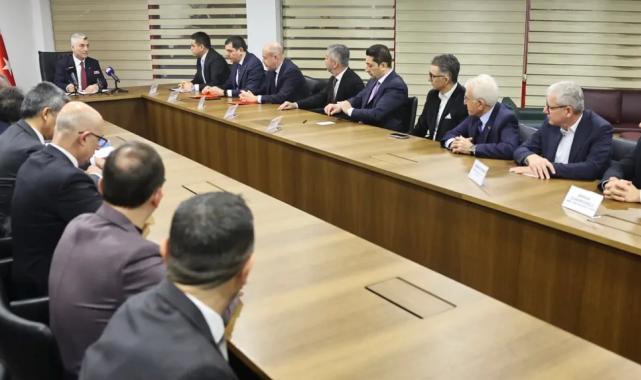 Bakan Bolat, ayakkabı sektörü temsilcileriyle buluştu