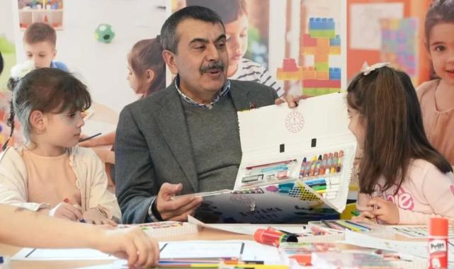 Bakan Tekin’den ‘Külliyede Ramazan’ ziyareti