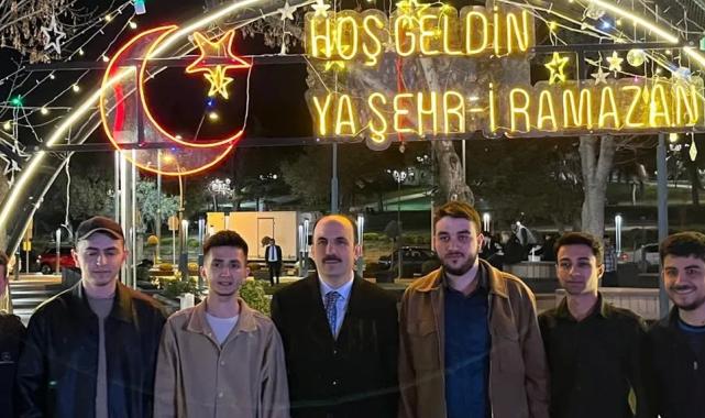 Başkan Altay Konyalıların ramazan coşkusuna ortak oldu