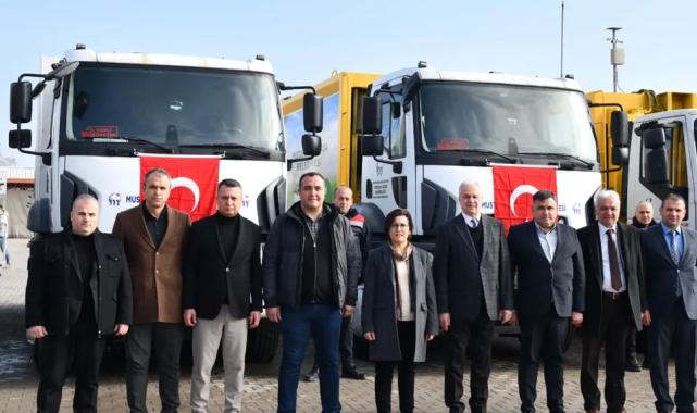 Başkan Erdem: ”Temizlik hizmetleri araç filosu hayırlı olsun”