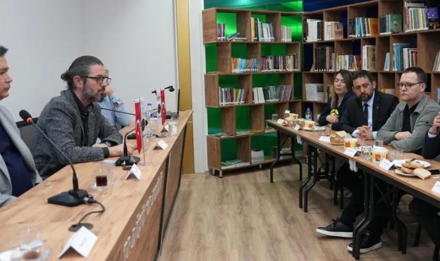 Başkan Erkan Aydın TR Düşünce Kulübü’ne konuk oldu