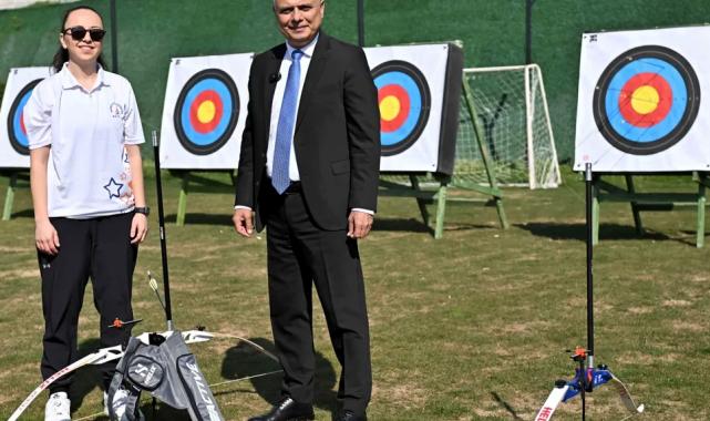 Başkan Uysal gençleri okçuluk eğitimine davet etti