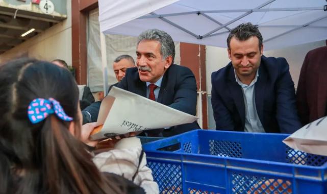 Bursa Gemlik’te iftarlık pideler belediyeden