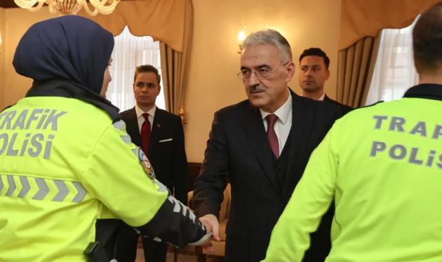 Bursa Valisi Erol Ayyıldız’ın “Ramazan Bayramı” mesajı