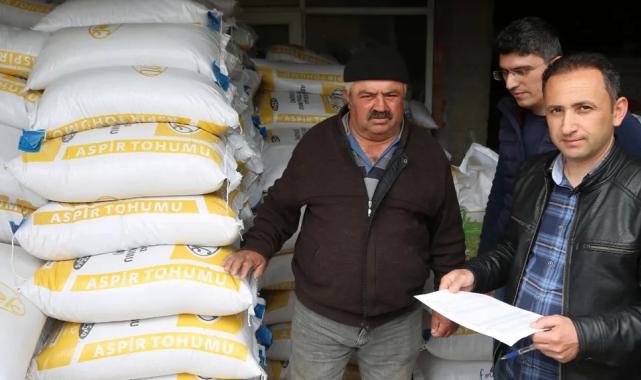 Bursa’nın dağ ilçelerine aspir tohumu dağıtıldı