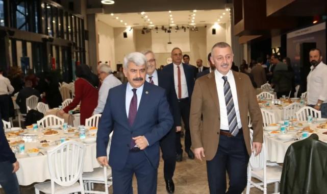 Büyükakın, Fransa dönüşü  sağlık çalışanlarıyla iftar yaptı