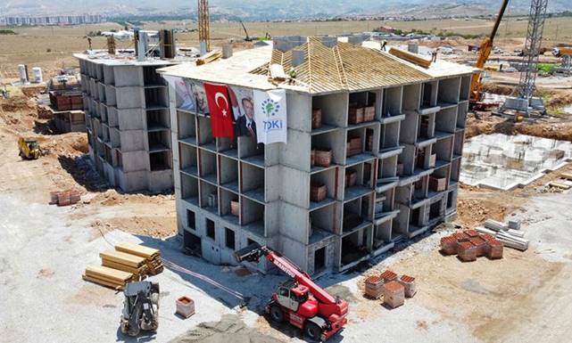Deprem bölgesinin yeniden imarıyla inşaat sektörü büyüdü