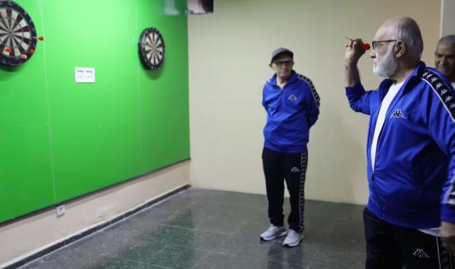 En genci 61, en yaşlısı 89 yaşında… Gençlere taş çıkartacaklar