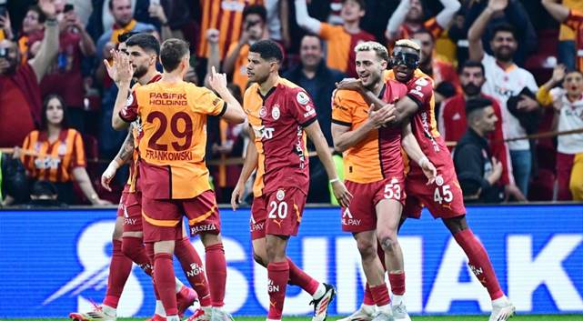 Galatasaray 4-0 Onvo Antalyaspor (Maç Sonucu) Aslan Milli Araya Moralli Girdi!