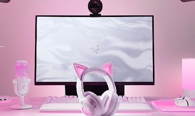 İkonik kedi kulaklı kulaklık şimdi beyaz renkte: Razer Kraken Kitty V2 White Edition duyuruldu!
