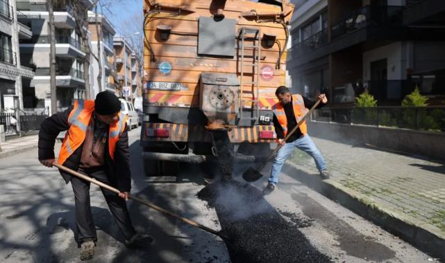 İstanbul Bakırköy Belediyesi 50 ton asfalt serimi gerçekleştirdi