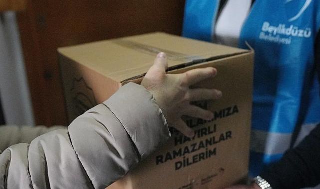İstanbul Beylikdüzü’nde ihtiyaç sahiplerine 5 bin koli destek