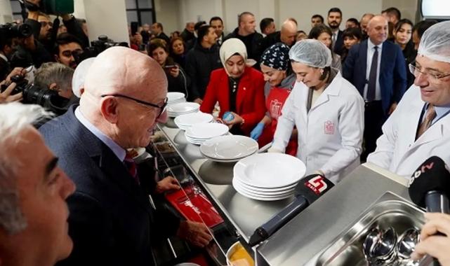 İstanbul Üsküdar’da kent lokantası açıldı