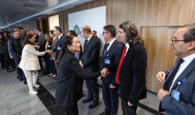 İstanbul’da Başkan Ovalıoğlu personeliyle bayramlaştı