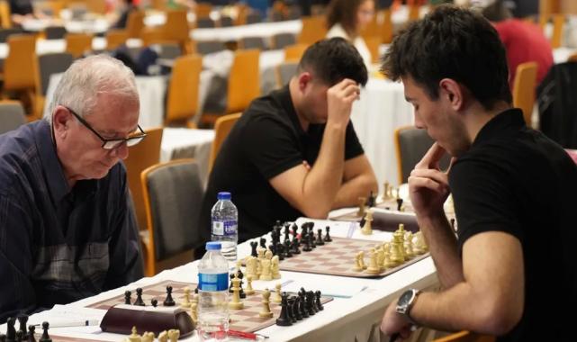 İstanbul’da bu kez hamleler konuştu