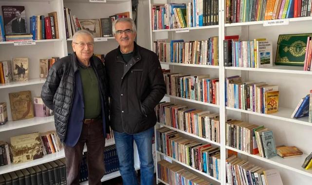 İzmir’de Karşıyaka Belediyesi kütüphane kapattı!