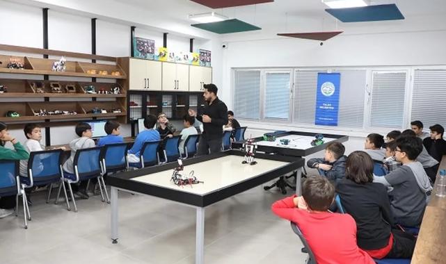 Kayseri Talas’ta gençlerin gözdesi inovasyon merkezi