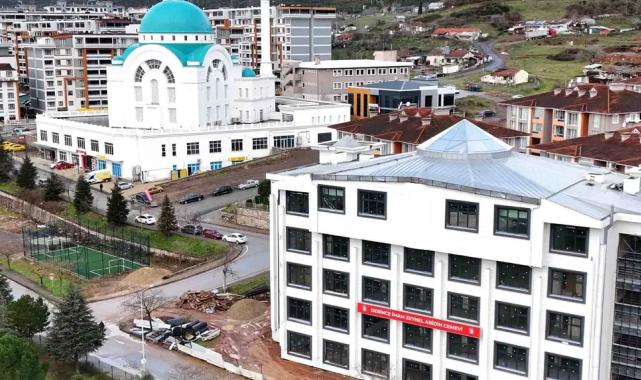 Kocaeli Büyükşehir’in yaptırdığı cemevi açılış için gün sayıyor