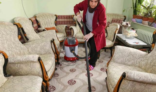 Konya Meram’da büyüklerin yüzleri bu bayram öncesinde de güldü!