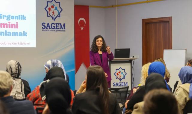 Konya Selçuklu’da SAGEM’den ‘ergenlik’ semineri