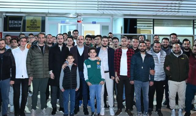 Konya’da Çalışan Gençlik Meclisi üyeleri sahurda bir araya geldi