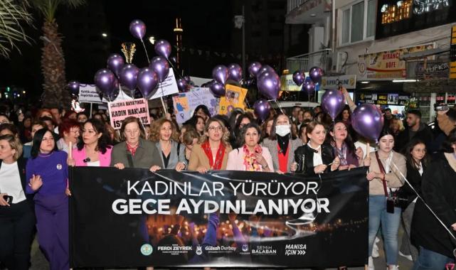 Manisalı kadınlar eşitlik ve özgürlük için yürüdü