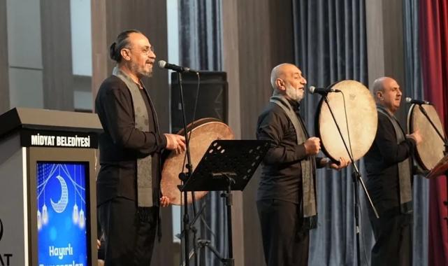 Midyat’ta Grup Tillo’dan ilahi ziyafeti