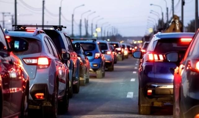 Motorlu kara taşıtlarında düşüş! Şubat’ta trafiğe 137 bin araç daha eklendi