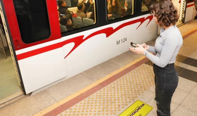 Narlıdere’den İzmir Metrosu’nda güçlü mesaj