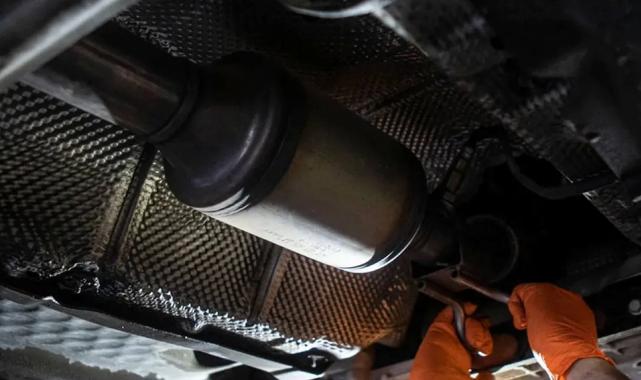 Paterson’da katilazör hırsızlığı kabus oldu!