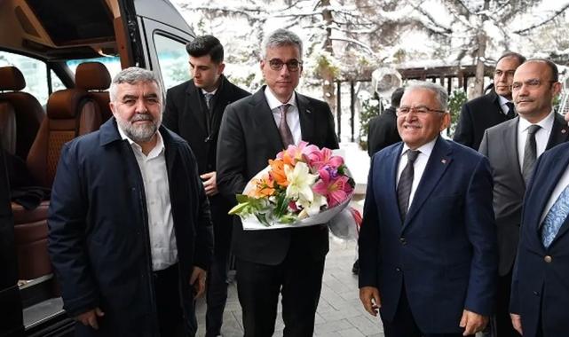 Sağlık Bakanı Memişoğlu Kayseri’de