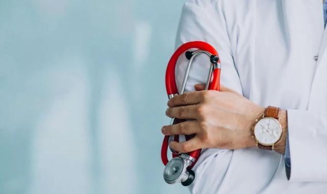 Sağlık çalışanlarından Sağlık Bakanlığı’na ‘hak’lı sesleniş