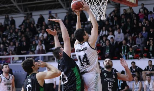 Sakarya potada üst turu hedefliyor