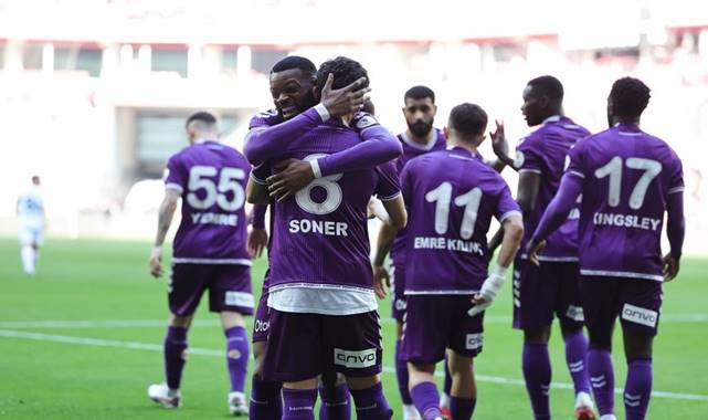 Reeder Samsunspor 3-2 Adana Demirspor (Maç Sonucu) Samsun evinde hata yapmadı!