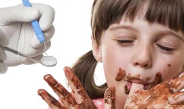 Tatlı kaçamaklar dişinize zarar vermesin!