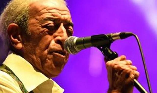 Usta sanatçı Edip Akbayram hayatını kaybetti