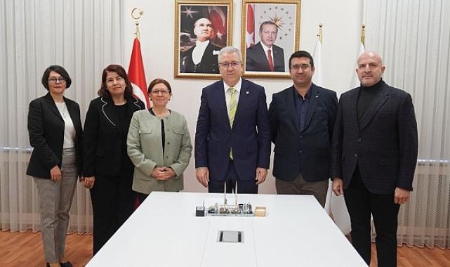 Vegan derilerin konfeksiyon sektöründe kullanımı araştırılacak