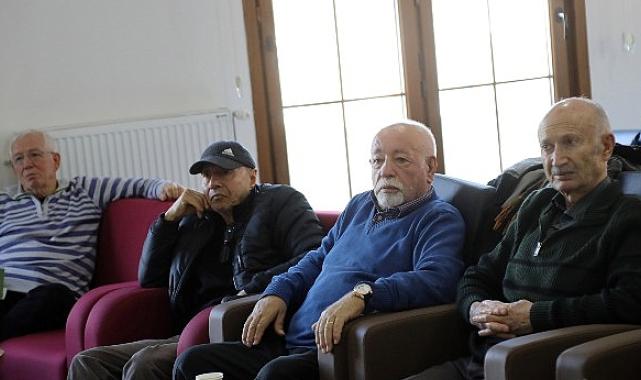 Yaş almış çankayalıların buluşma noktası: bahar evleri