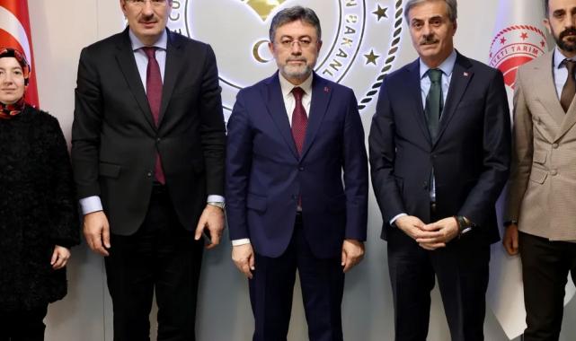 Yusuf Alemdar Bakan Yumaklı ile 3 projeyi görüştü